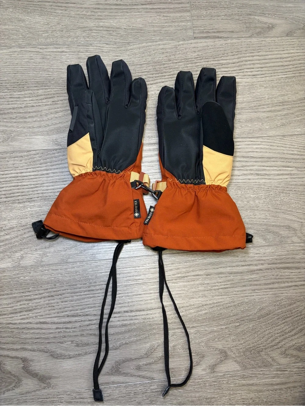 DAKINE - SEQUOIA GORE-TEX GLOVE - WOMEN'S - GINGERBREAD Color Sz Medium